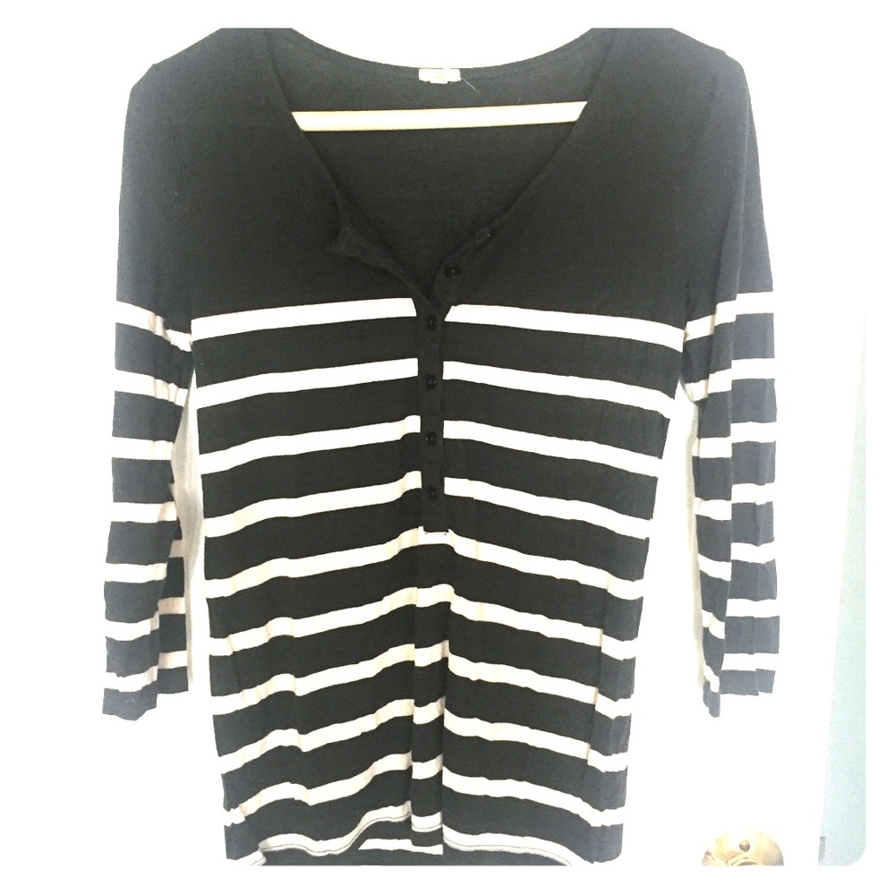 Cute Button Down J-crew shirt size XS